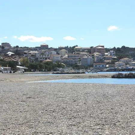 アパート Andrea *