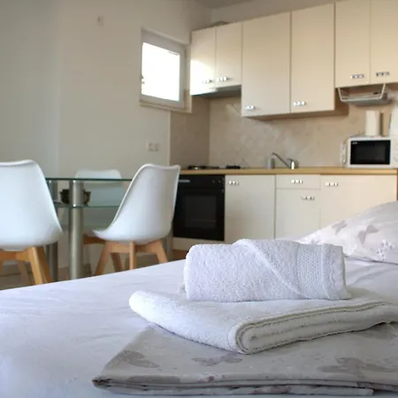 Apartment Andrea Trogir