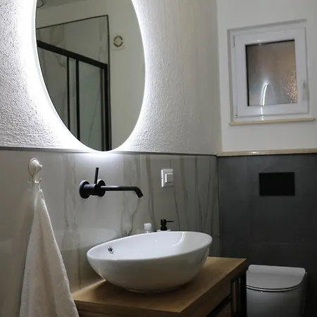 Andrea Apartment