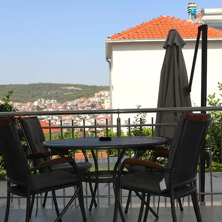 Andrea * Trogir